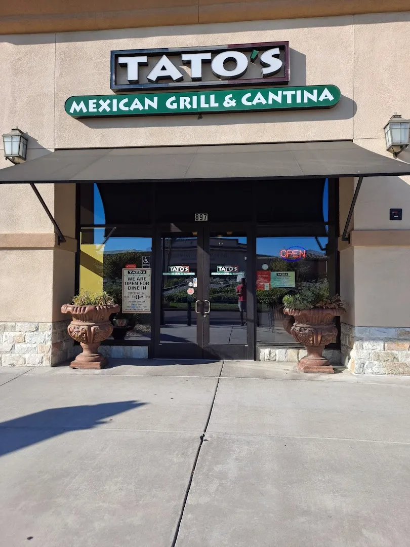 Tato's Mexican Grill & Cantina